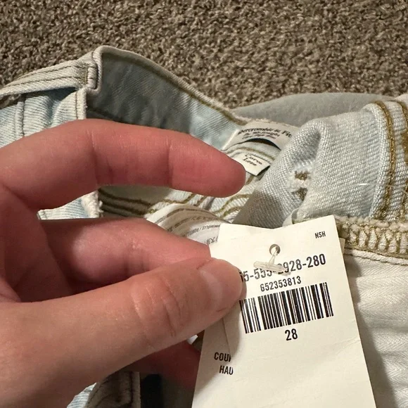 Abercrombie and fitch straight leg jeans - Picture 5 of 5